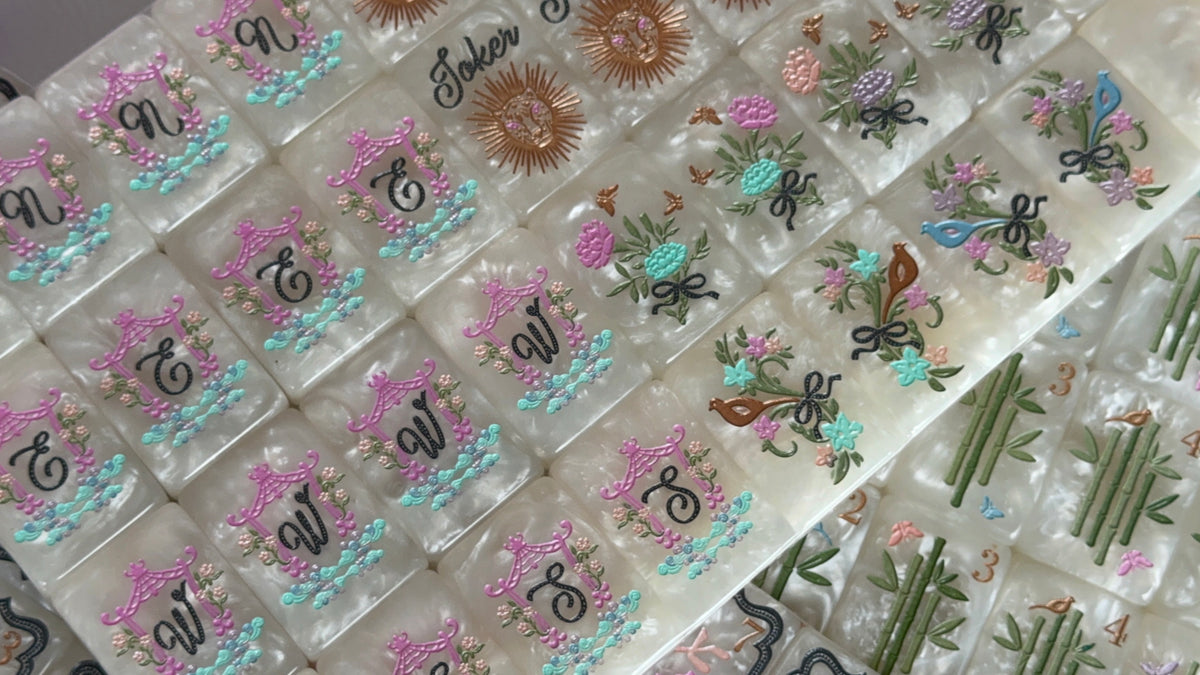 RETIRED !!! SPECIAL LIMITED EDITION Pearl Royale   Mother of Pearl Mah Jong Set - Madame Poochie  RETIRED