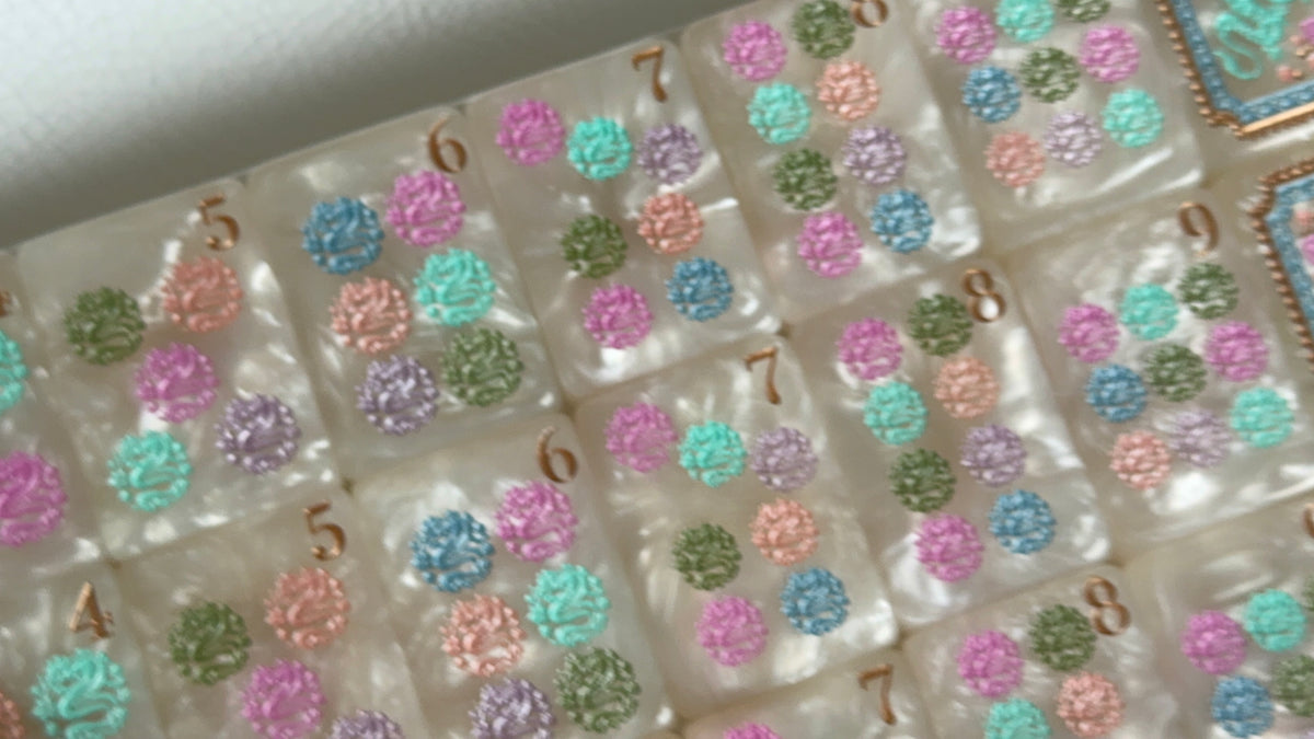 RETIRED !!! SPECIAL LIMITED EDITION Pearl Royale   Mother of Pearl Mah Jong Set - Madame Poochie  RETIRED