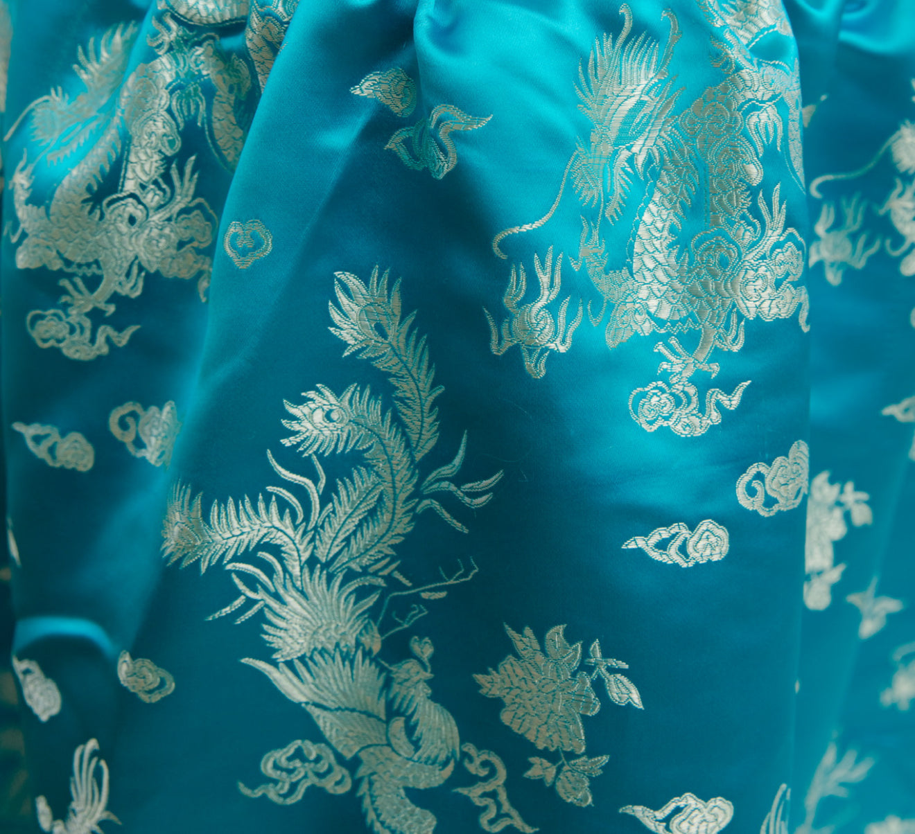 Luxe Velvet Tablecloth - PRE-ORDER ITEM